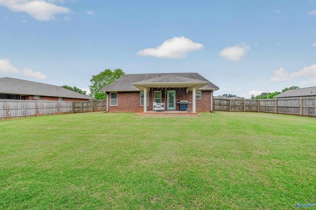 221 Waxmyrtle Drive, Harvest, AL 35749