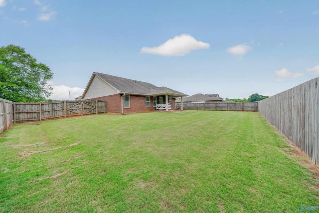 221 Waxmyrtle Drive, Harvest, AL 35749