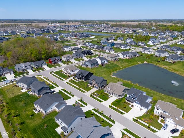 132 Oakhurst Way, Westfield, IN 46074