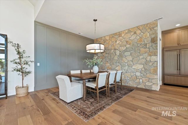3718 N Harvest Moon Way, Eagle, ID 83616