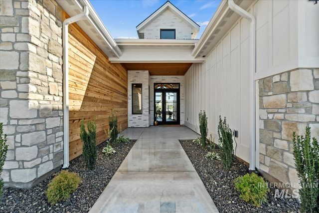 3718 N Harvest Moon Way, Eagle, ID 83616