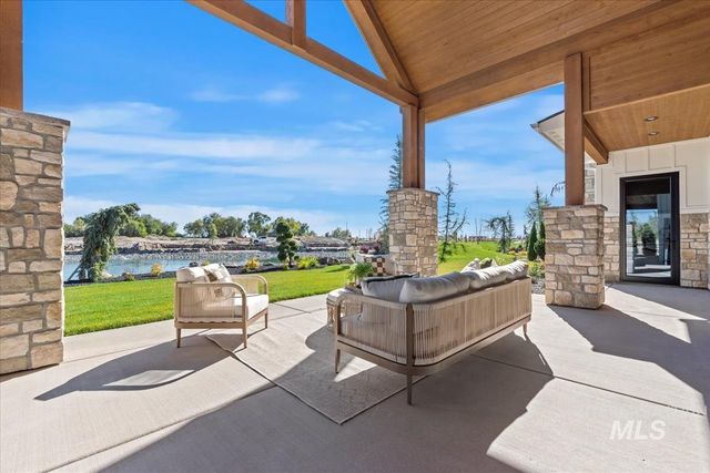 3718 N Harvest Moon Way, Eagle, ID 83616