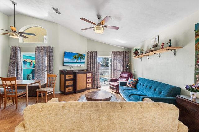 221 GROSVENOR LOOP, Davenport, FL 33897