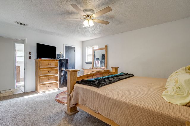 2102 SE 10th Street, Mineral Wells, TX 76067