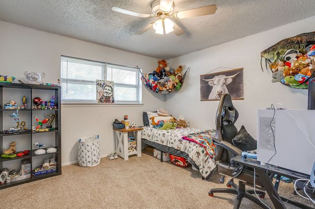 2102 SE 10th Street, Mineral Wells, TX 76067