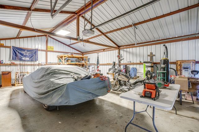 2102 SE 10th Street, Mineral Wells, TX 76067