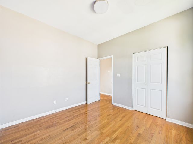 2933 W Wilcox Street, Chicago, IL 60612