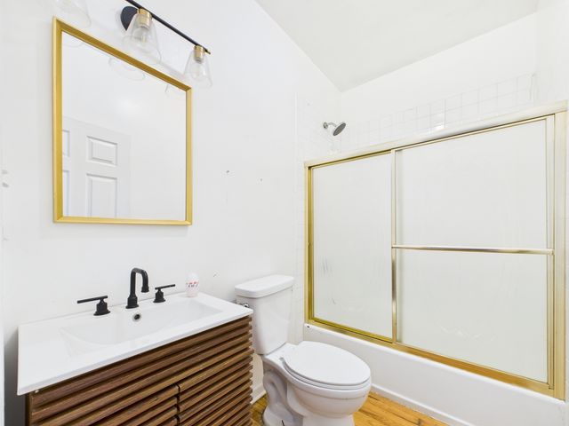 2933 W Wilcox Street, Chicago, IL 60612