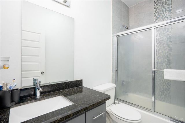 422 W Chavez W Street, Edinburg, TX 78541