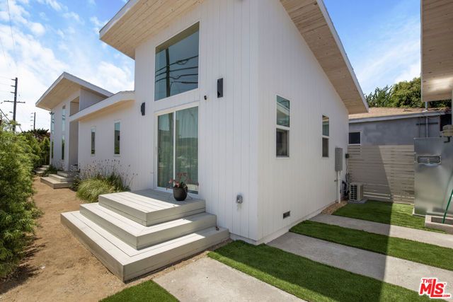 11959 W Juniette Street, Culver City, CA 90230