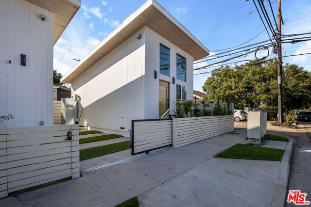 11959 W Juniette Street, Culver City, CA 90230