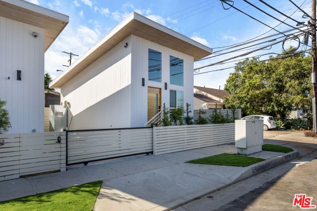 11959 W Juniette Street, Culver City, CA 90230