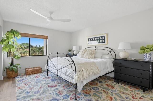 3561 NW Tall Pine Way NW C2, Greenacres, FL 33463