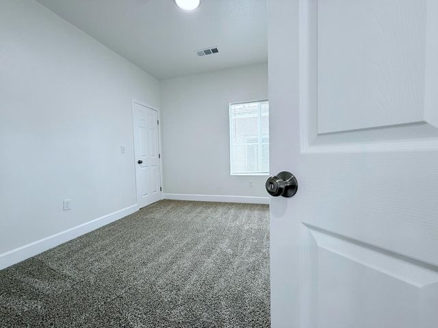 242 Fresno Street, Fresno, CA 93706