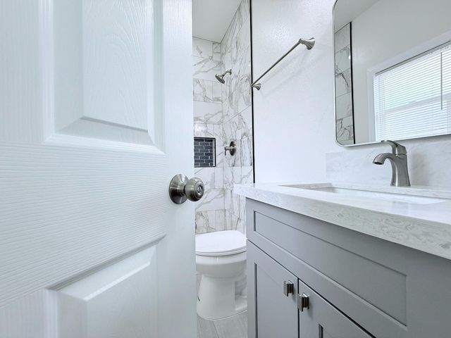 242 Fresno Street, Fresno, CA 93706