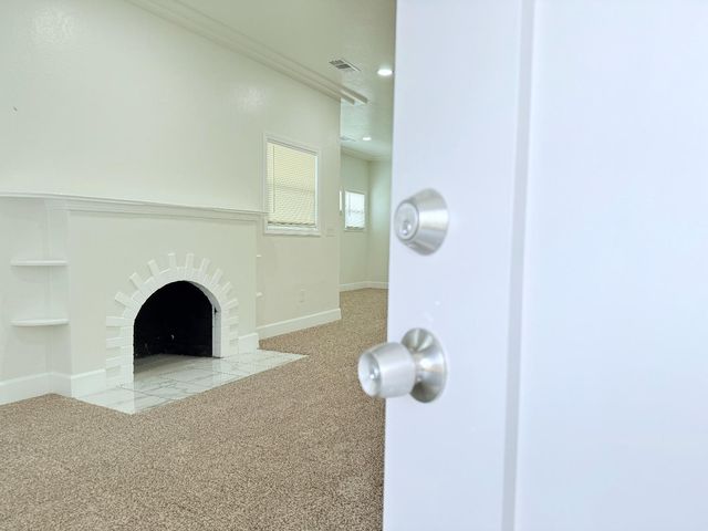 242 Fresno Street, Fresno, CA 93706