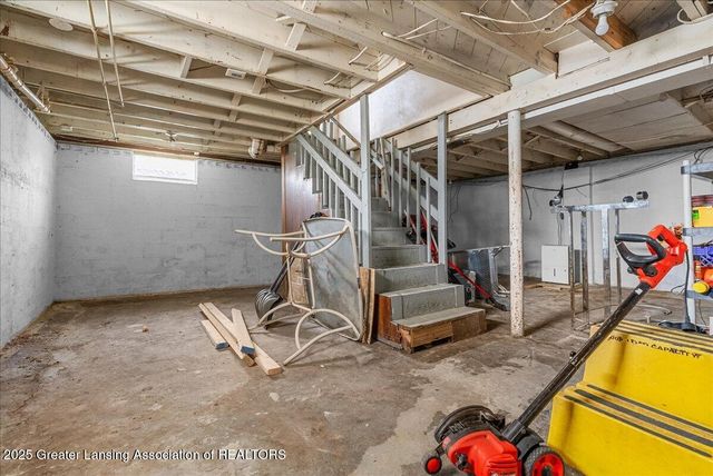 815 Woodbine Avenue, Lansing, MI 48910