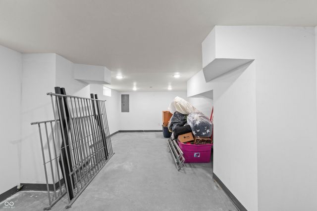 1907 N Drexel, Indianapolis, IN 46218