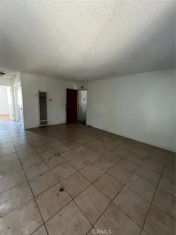 14805 N Chase Street 219, Panorama City, CA 91402