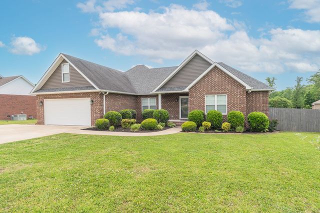 135 Chickamauga Trl, Winchester, TN 37398