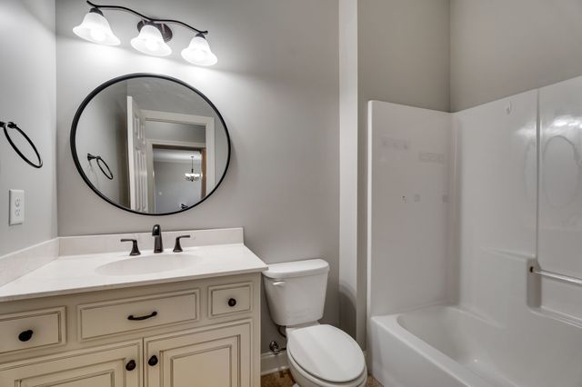 135 Chickamauga Trl, Winchester, TN 37398