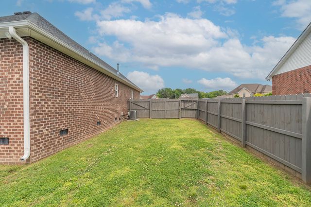 135 Chickamauga Trl, Winchester, TN 37398