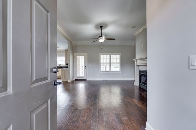 135 Chickamauga Trl, Winchester, TN 37398