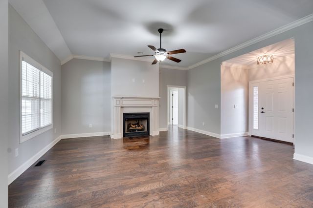 135 Chickamauga Trl, Winchester, TN 37398