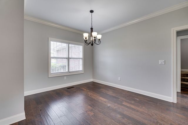 135 Chickamauga Trl, Winchester, TN 37398