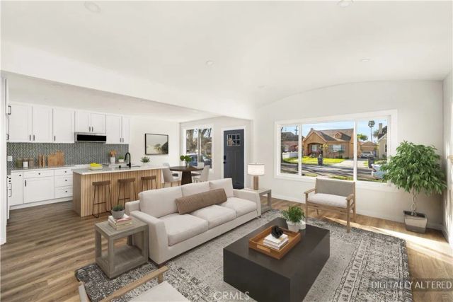 2037 W 64th, Los Angeles, CA 90047