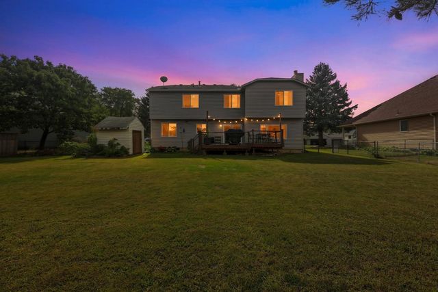 9432 71st Bay S, Cottage Grove, MN 55016