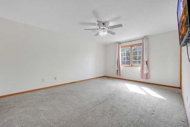 9432 71st Bay S, Cottage Grove, MN 55016