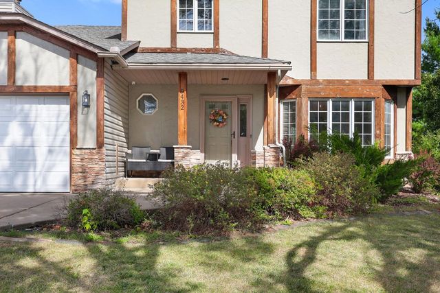 9432 71st Bay S, Cottage Grove, MN 55016