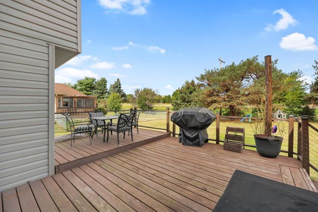 9432 71st Bay S, Cottage Grove, MN 55016
