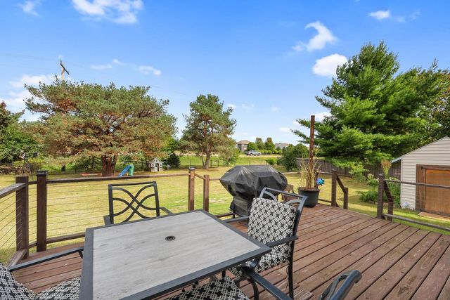 9432 71st Bay S, Cottage Grove, MN 55016