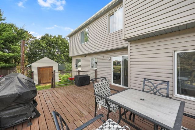 9432 71st Bay S, Cottage Grove, MN 55016