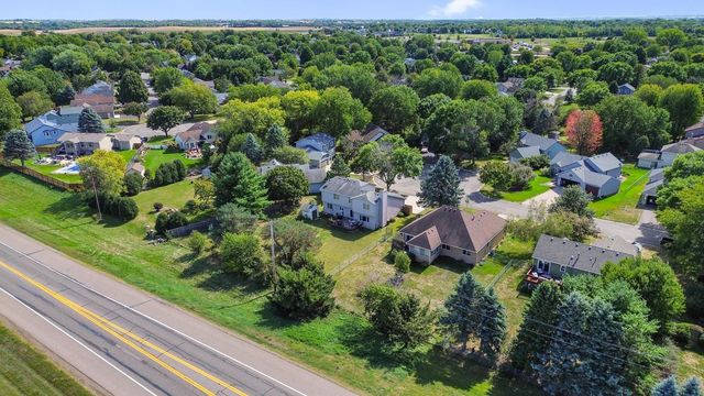 9432 71st Bay S, Cottage Grove, MN 55016