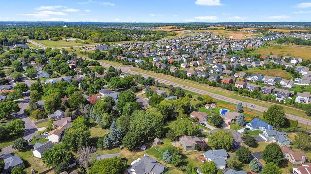 9432 71st Bay S, Cottage Grove, MN 55016