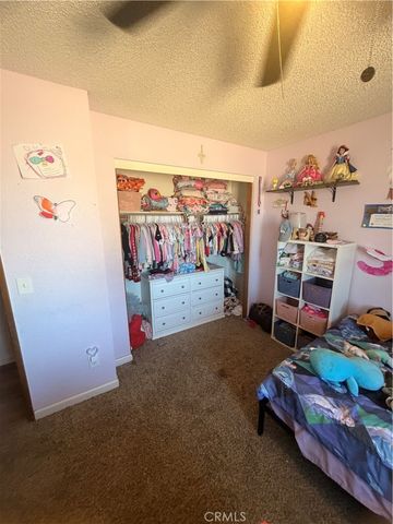 16661 Pawnee, Apple Valley, CA 92307