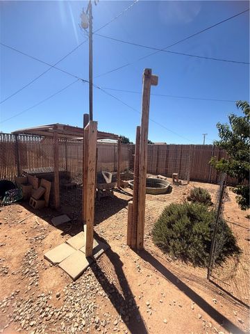 16661 Pawnee, Apple Valley, CA 92307