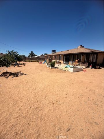16661 Pawnee, Apple Valley, CA 92307