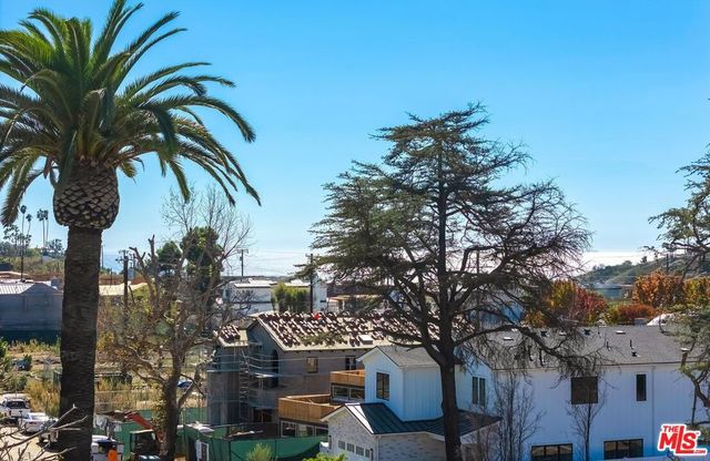 740 Haverford Avenue, Pacific Palisades, CA 90272