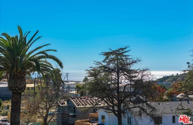 740 Haverford Avenue, Pacific Palisades, CA 90272