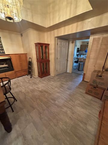 4913 Terlingua Drive, Granbury, TX 76048