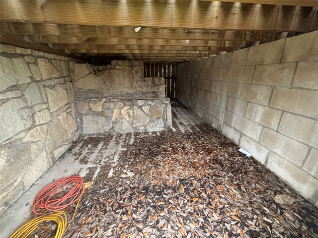 4913 Terlingua Drive, Granbury, TX 76048