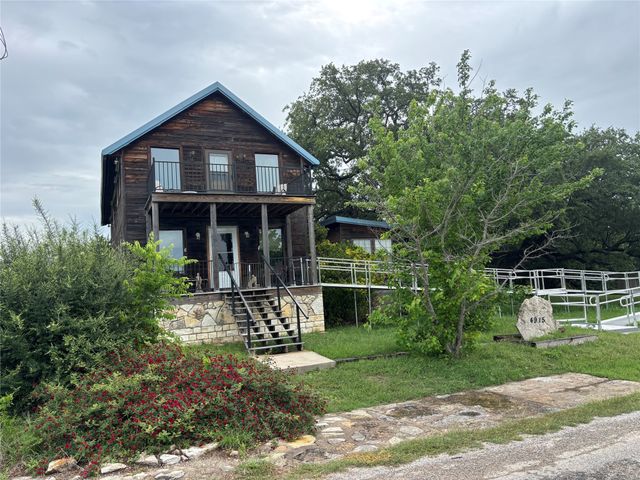 4913 Terlingua Drive, Granbury, TX 76048