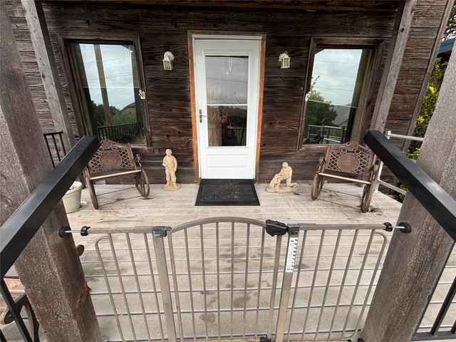 4913 Terlingua Drive, Granbury, TX 76048
