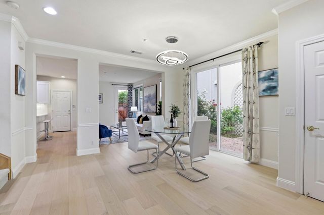 377 S Mary Avenue, Sunnyvale, CA 94086