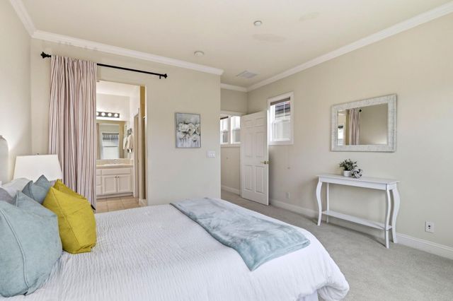 377 S Mary Avenue, Sunnyvale, CA 94086