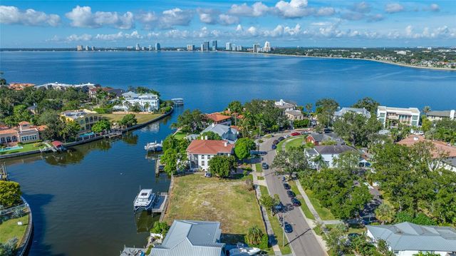 104 ADALIA AVENUE, Tampa, FL 33606